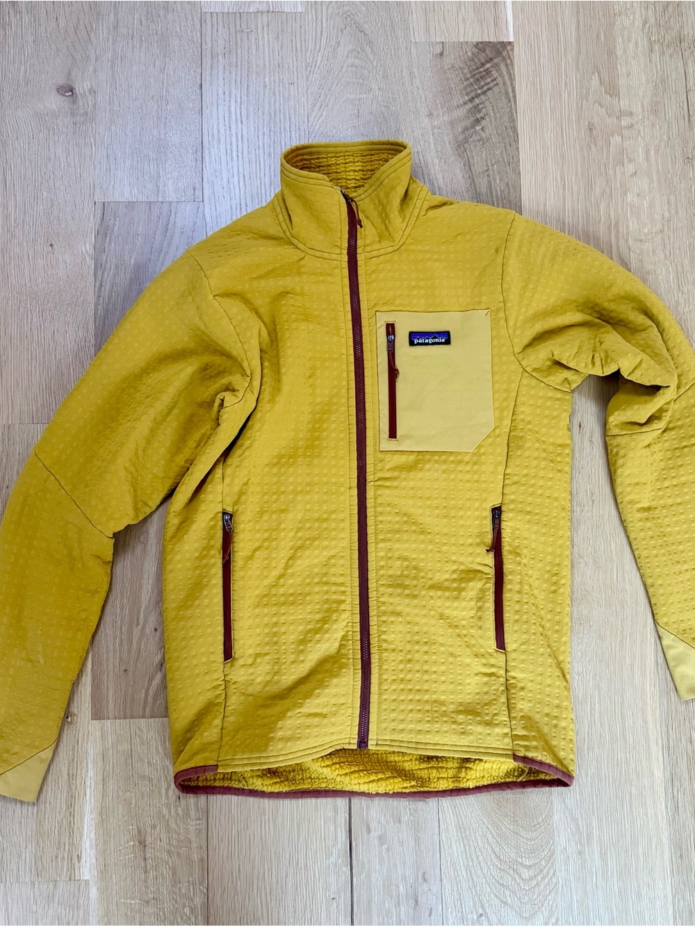 Patagonia Men's R1 TechFace Mustard Yellow Lightweight Full-Zip Jacket